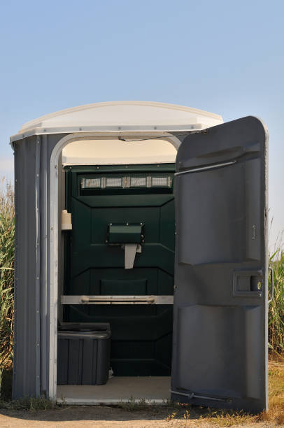 Best Construction site porta potty rental  in Harper, KS