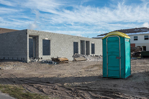 Portable Toilet Options We Offer in Harper, KS